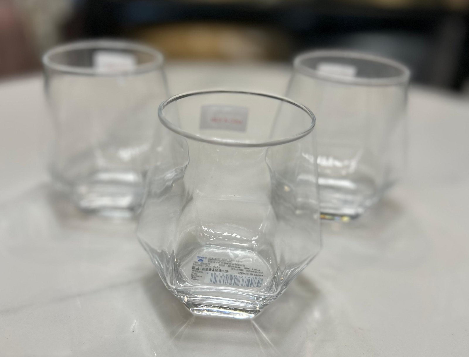 IMG-20260124-WA0013 Hexagonal whisky tumbler – Image 1