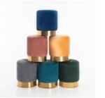 Pouf en Velours et métal doré