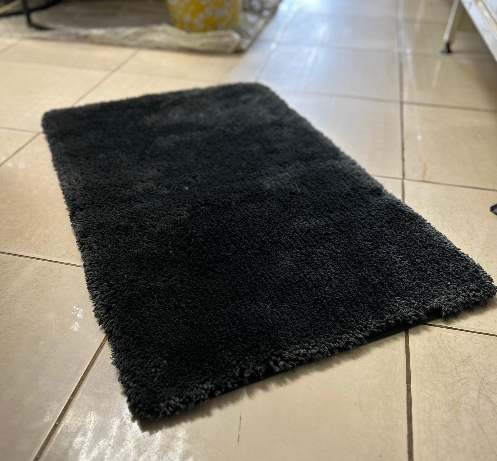 WhatsApp Image 2026-02-09 at 13.18.44 (1) Carpet Black – Image 1