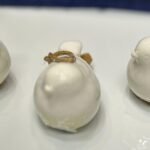 Ceramic Birds on string 8*5cm