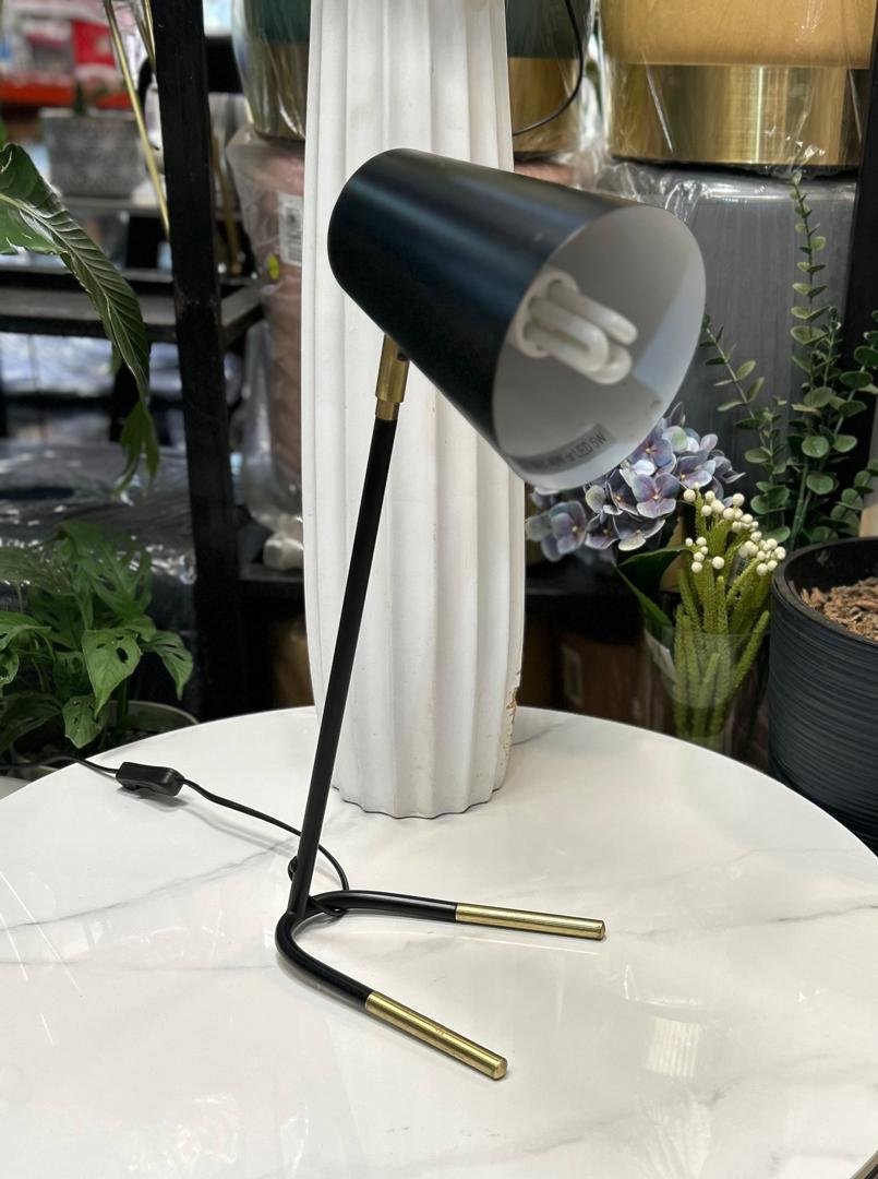 WhatsApp Image 2026-04-30 at 12.51.10 (1) Table Lamp ATTU Black & Gold – Image 1