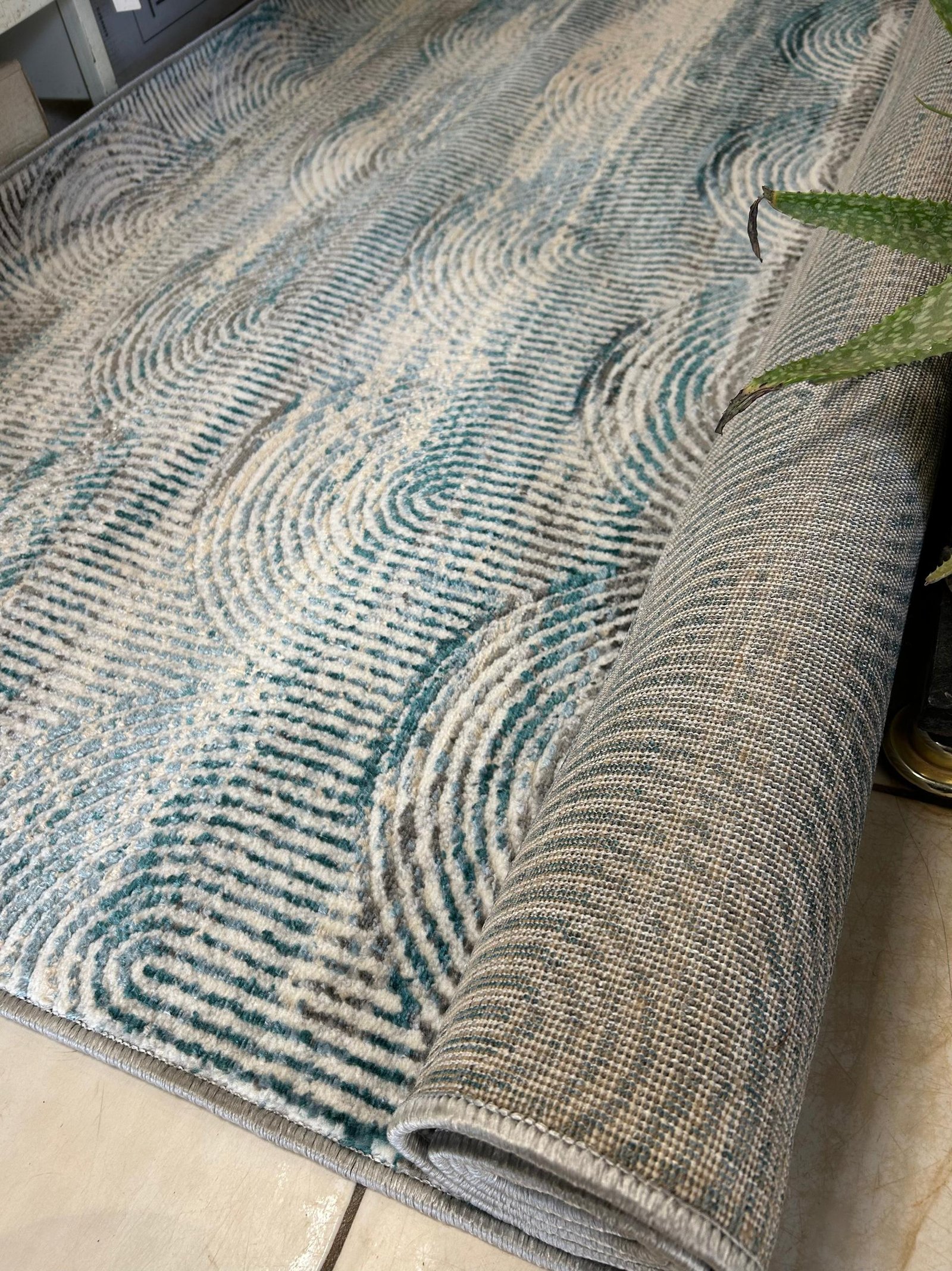 WhatsApp Image 2026-10-12 at 11.22.10 (3) Zurich ZU8 RUG 160*235CM – Image 1